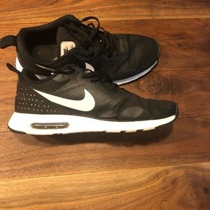 Nike Air Max Tavas men’s 13